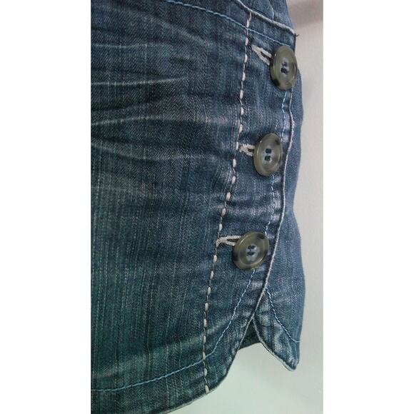 Tyte Jean Shorts - Juniors Size 9 - Button Detail - Picture 3 of 7